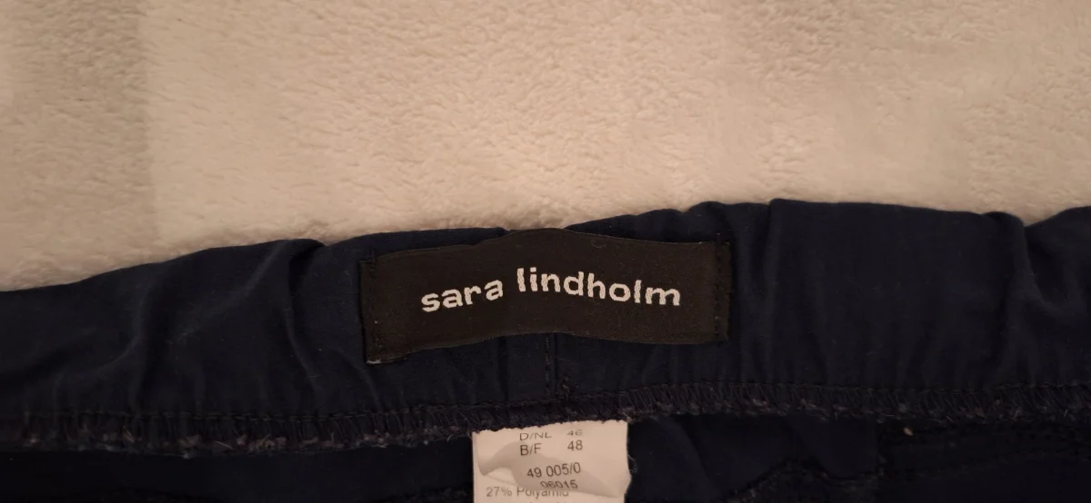 SARA LINDHOLM Stoffhose Bild 2