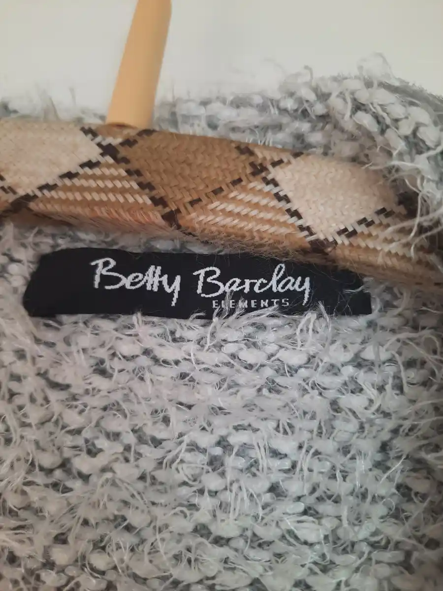 BETTY BARCLAY Strickjacke Bild 5