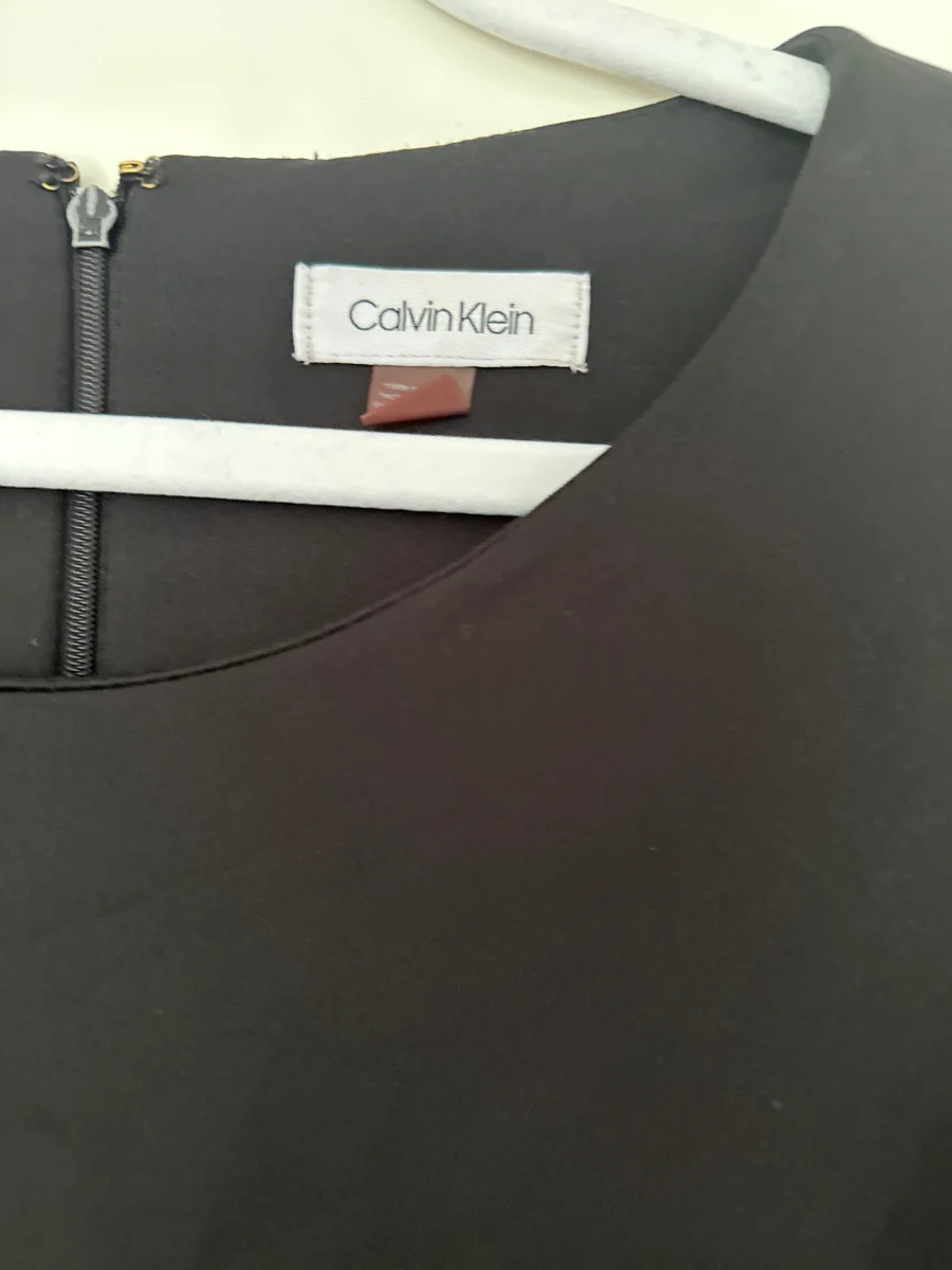 CALVIN KLEIN Etuikleid Bild 3