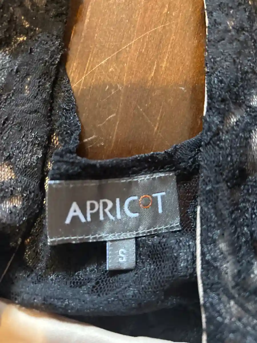 APRICOT Spitzenkleid Bild 3