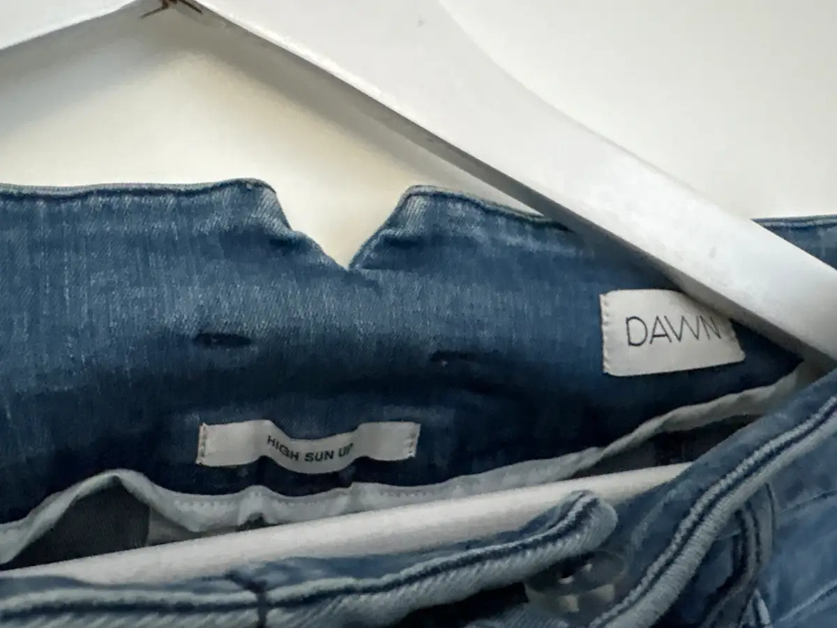 DAWN Jeans Bootcut Bild 4
