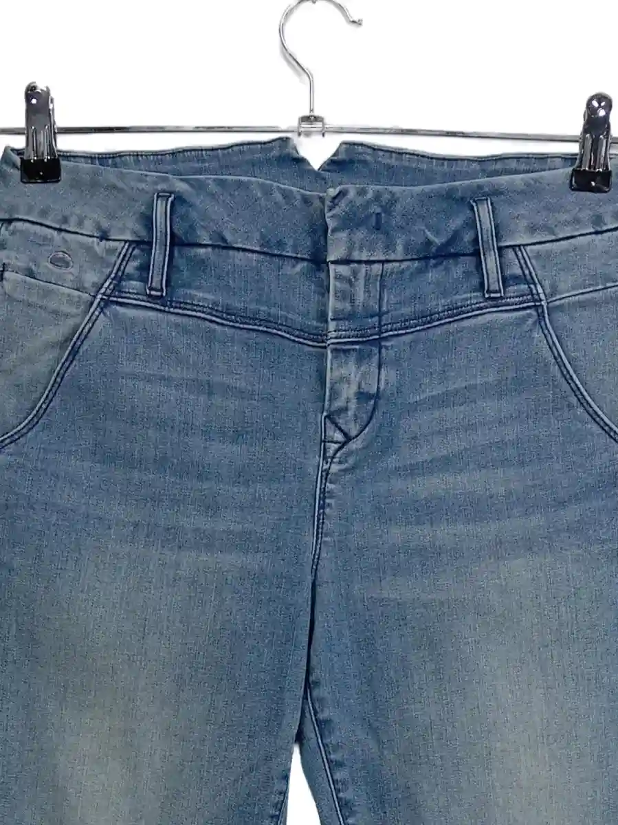 DAWN Jeans Bootcut Bild 2