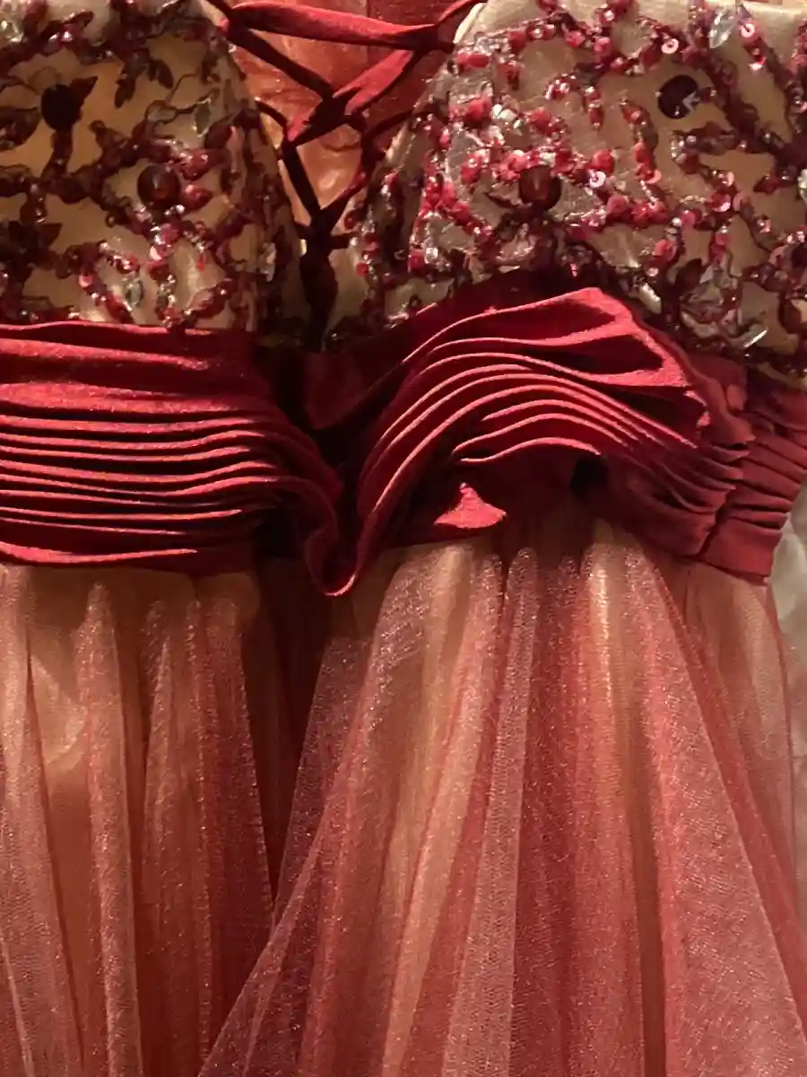 LUXUAR LIMITED Abendkleid Bild 4