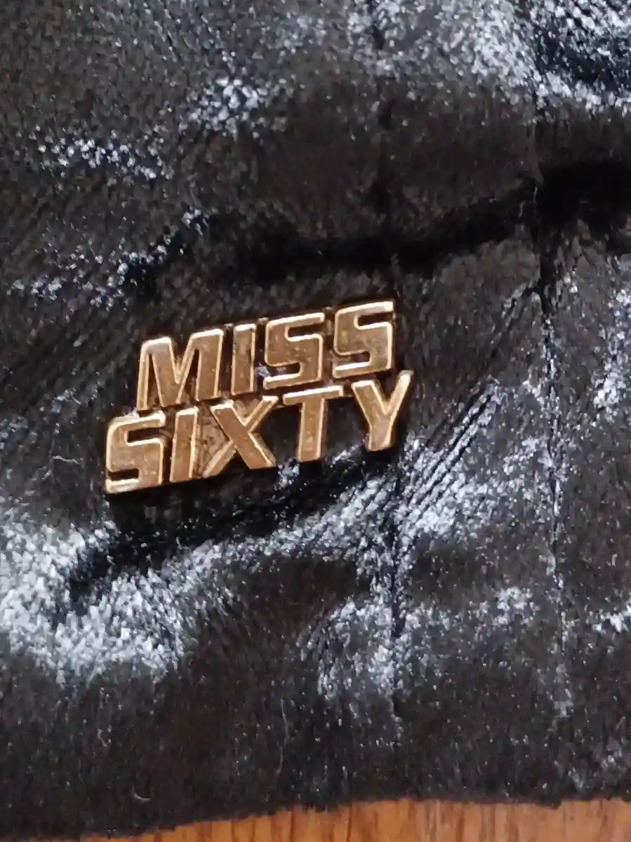 MISS SIXTY Leichte Jacke Bild 5