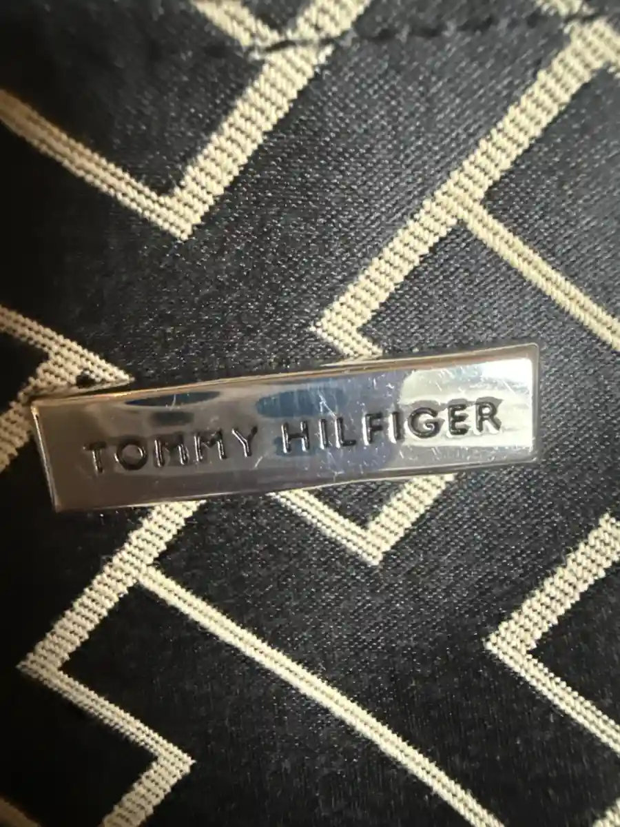 TOMMY HILFIGER Clutch Bild 3
