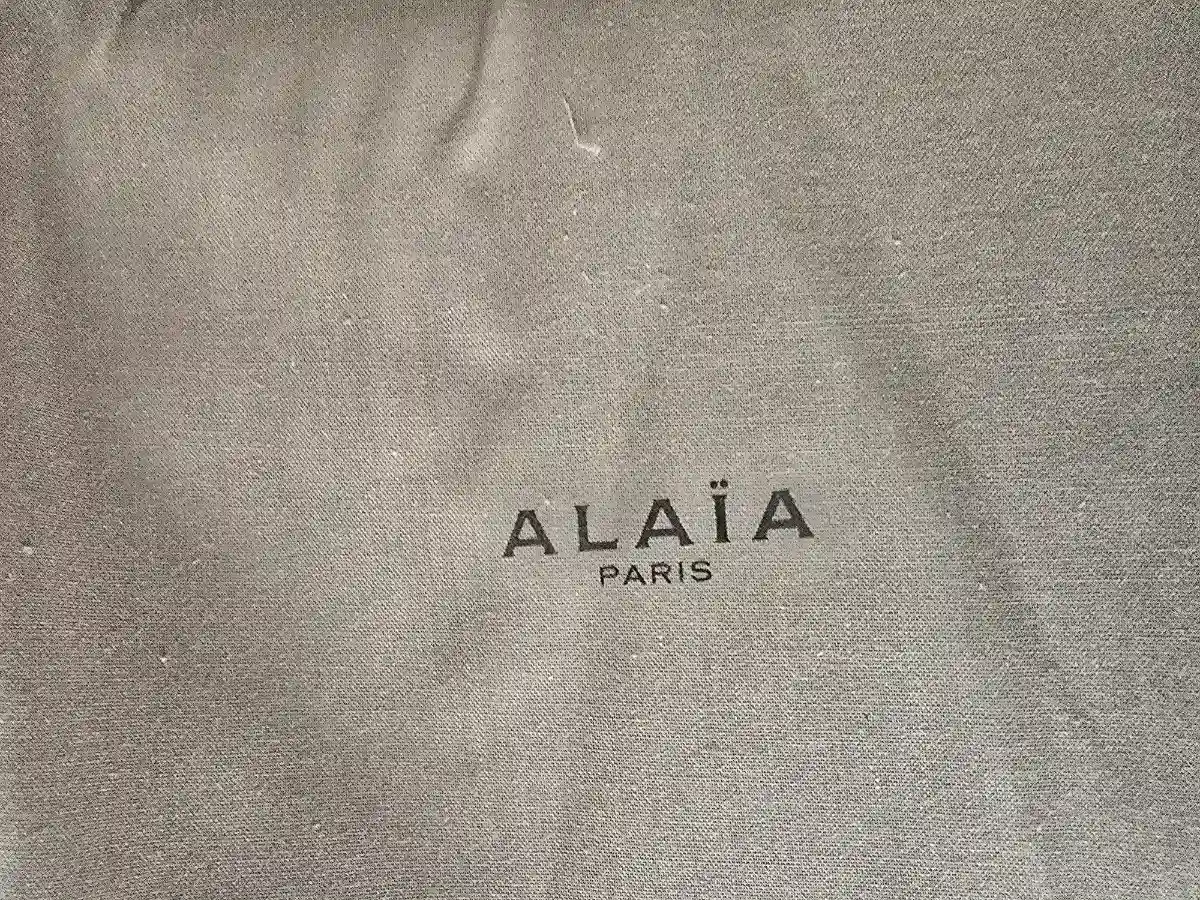 ALAÏA Clutch Bild 3