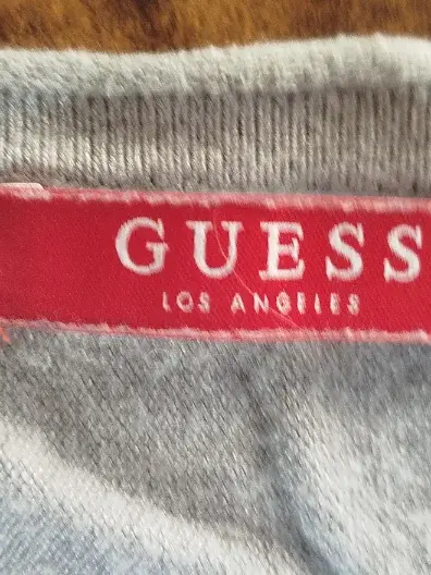 GUESS Pullover Bild 4