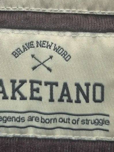 NAKETANO Sweatjacke Bild 5