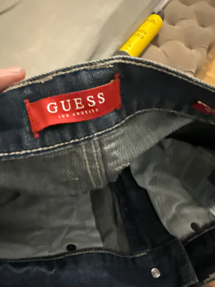 GUESS Jeans Tapered Fit Bild 4