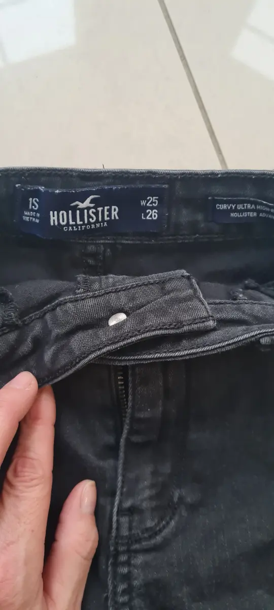 HOLLISTER High Waist Jeans Bild 5