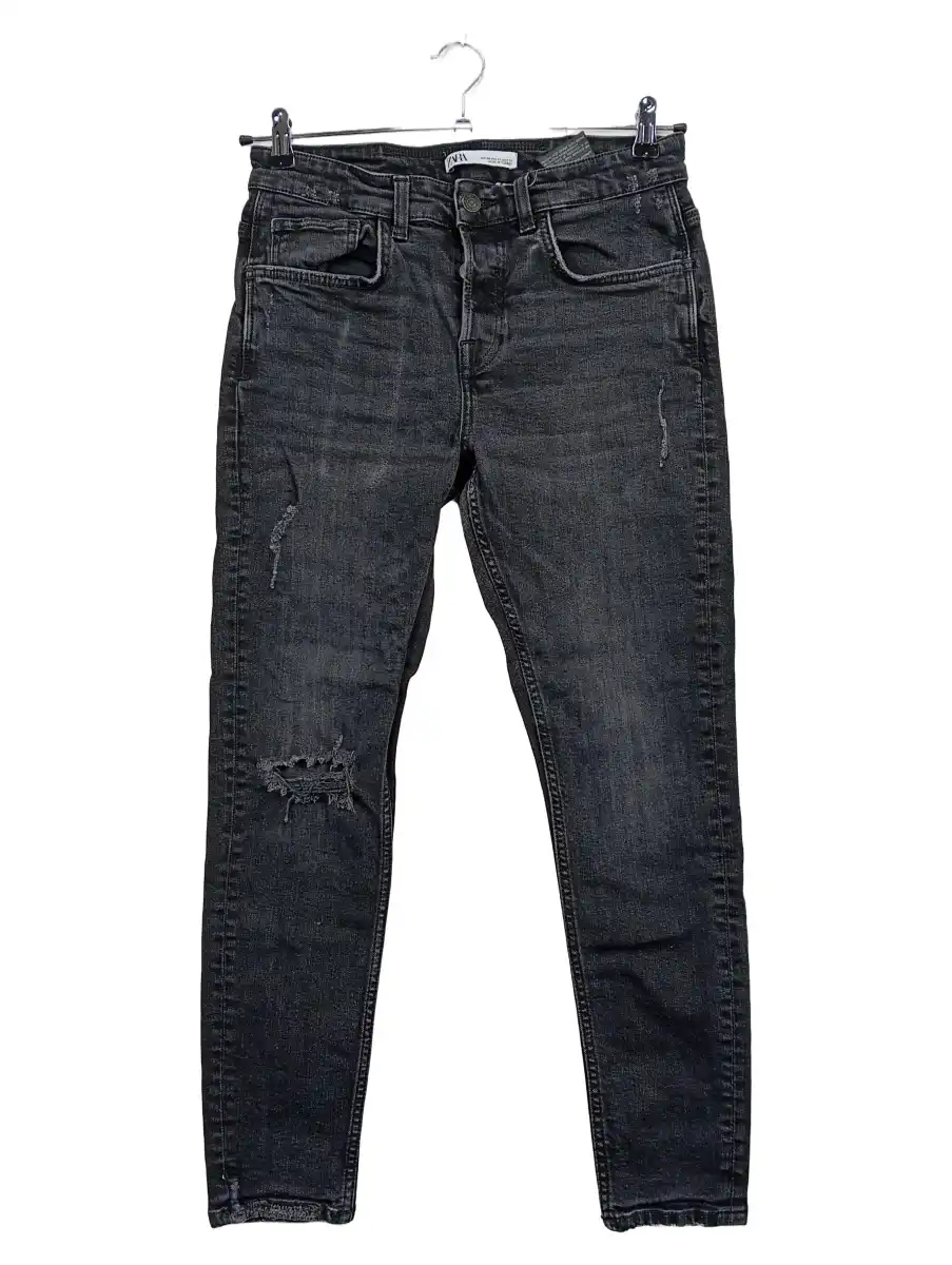 ZARA Destroyed Jeans