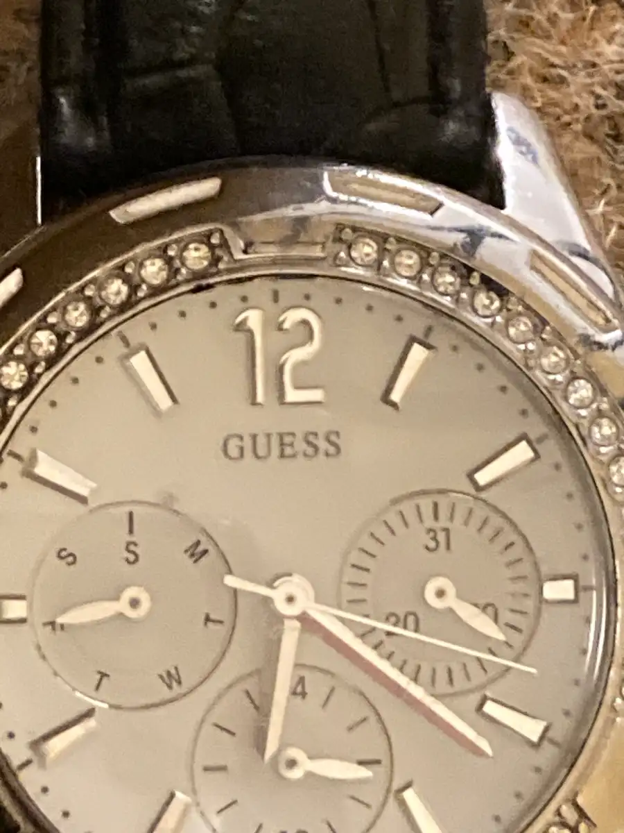 GUESS Armbanduhr Bild 4