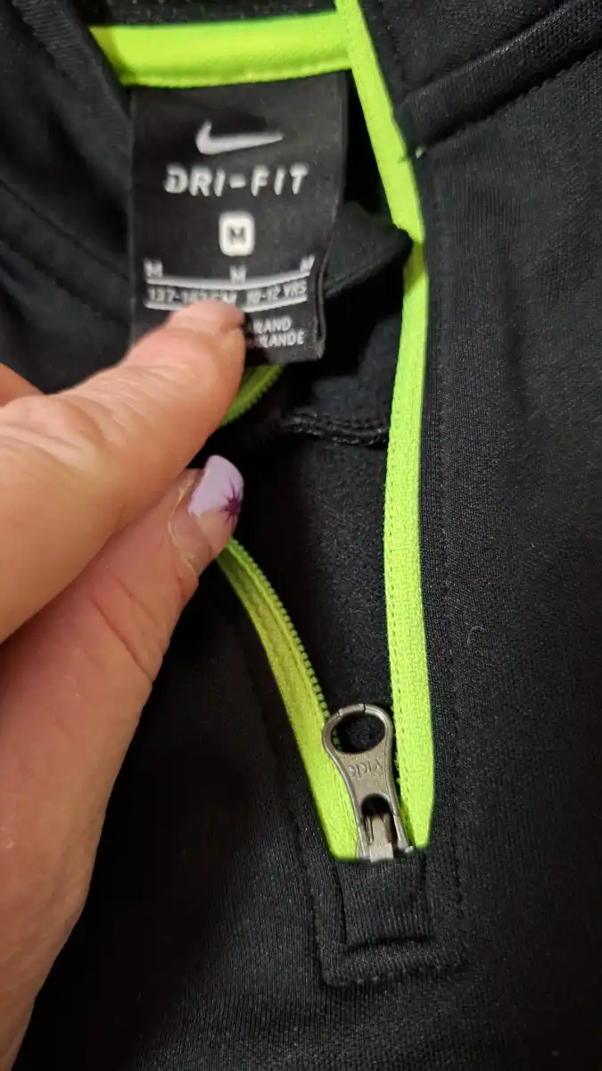 NIKE Sport Shirt Bild 2