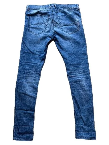 DIESEL Destroyed Jeans Bild 2