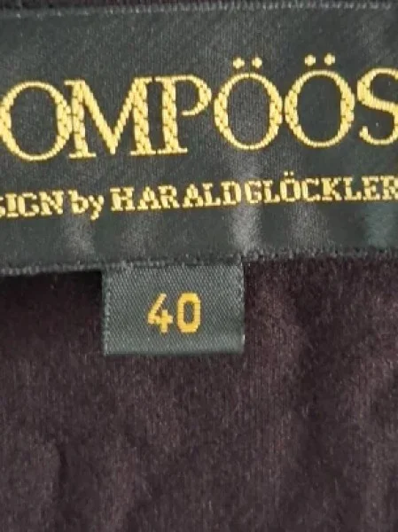 POMPÖÖS Top Bild 5