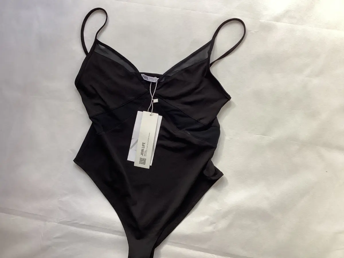 ZARA Body Bild 2