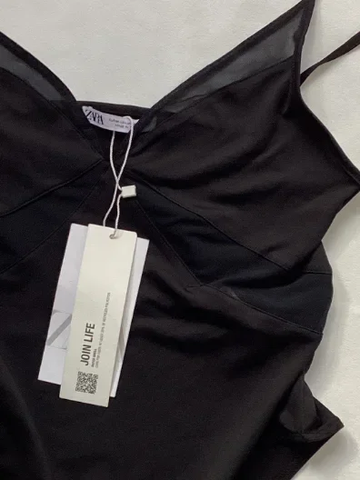 ZARA Body Bild 4
