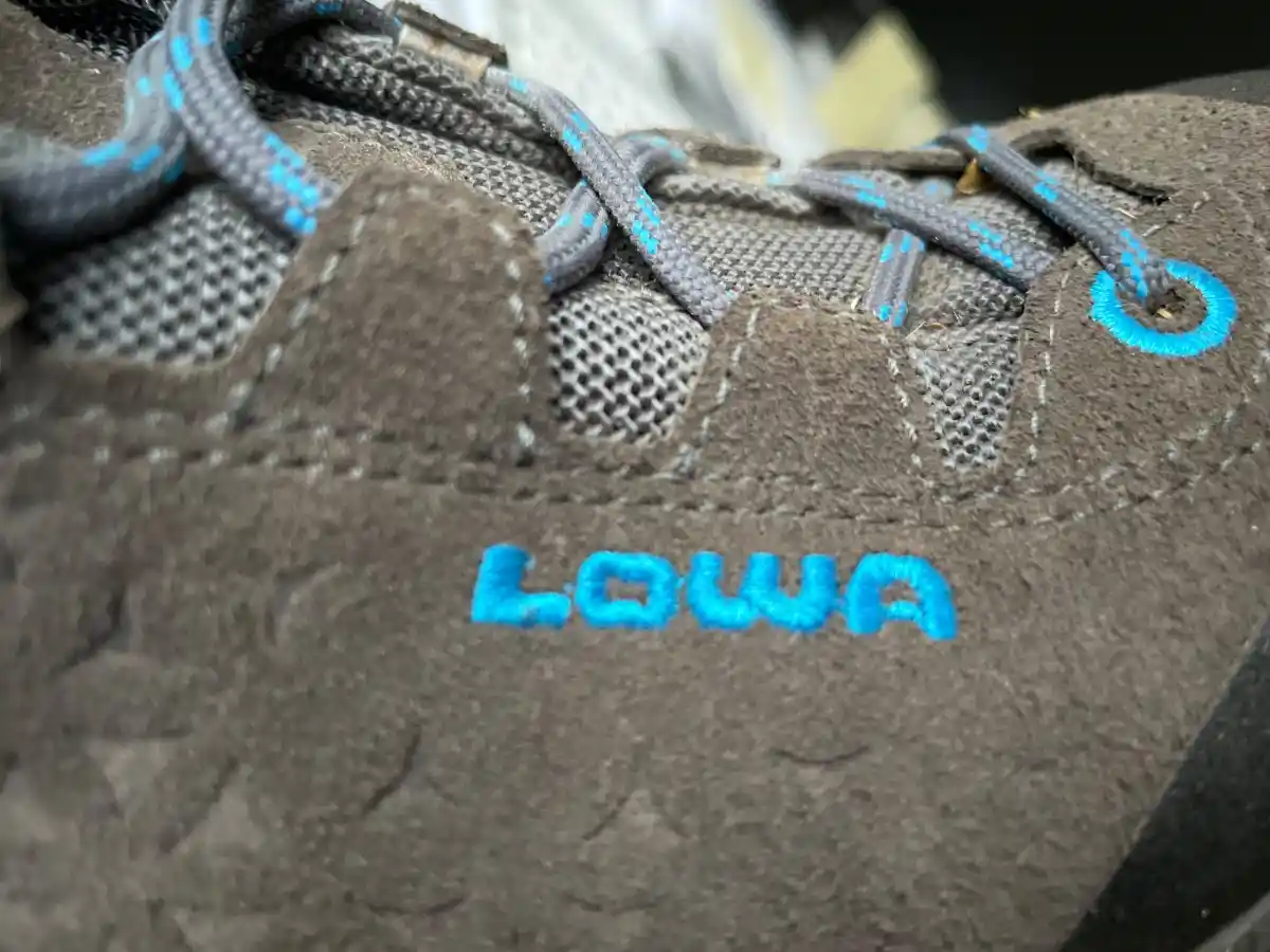 LOWA Outdoorschuhe Bild 4