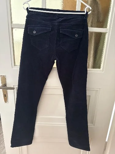 ESPRIT Cordhose Bild 2