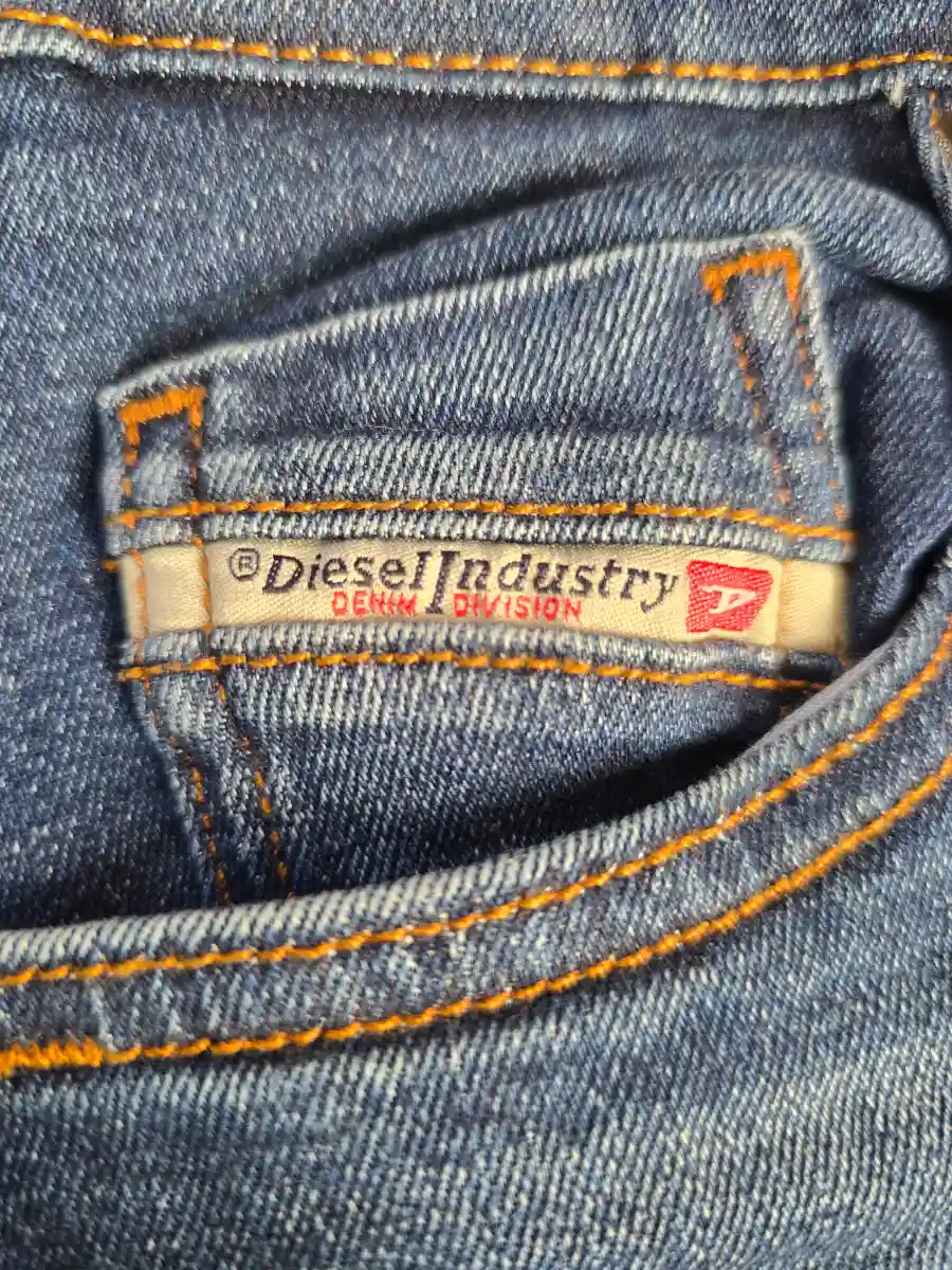 DIESEL Jeans Regular Fit Bild 4