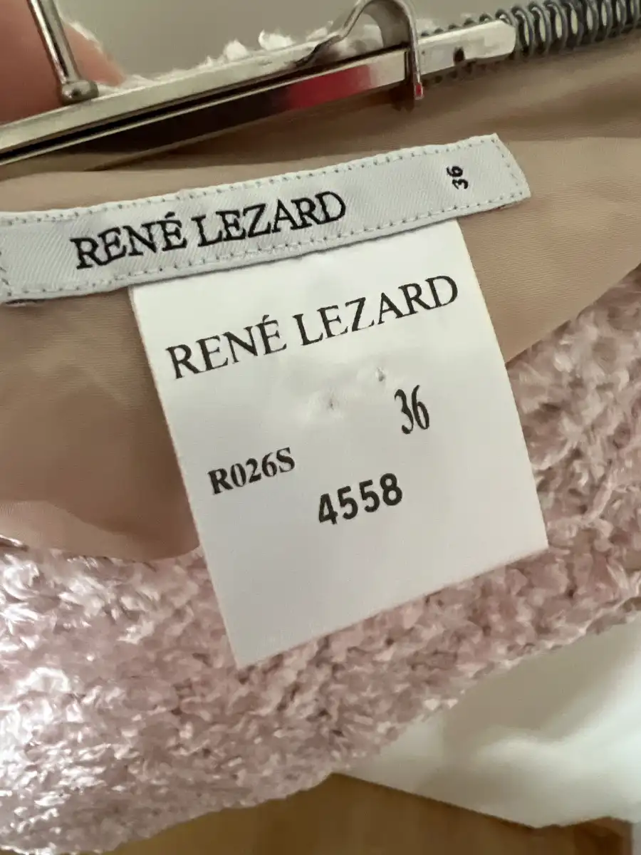 RENÉ LEZARD A-Linienrock Bild 3