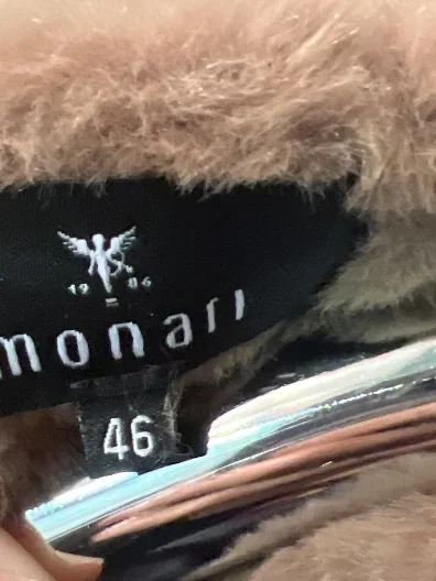 MONARI Felljacke Bild 4