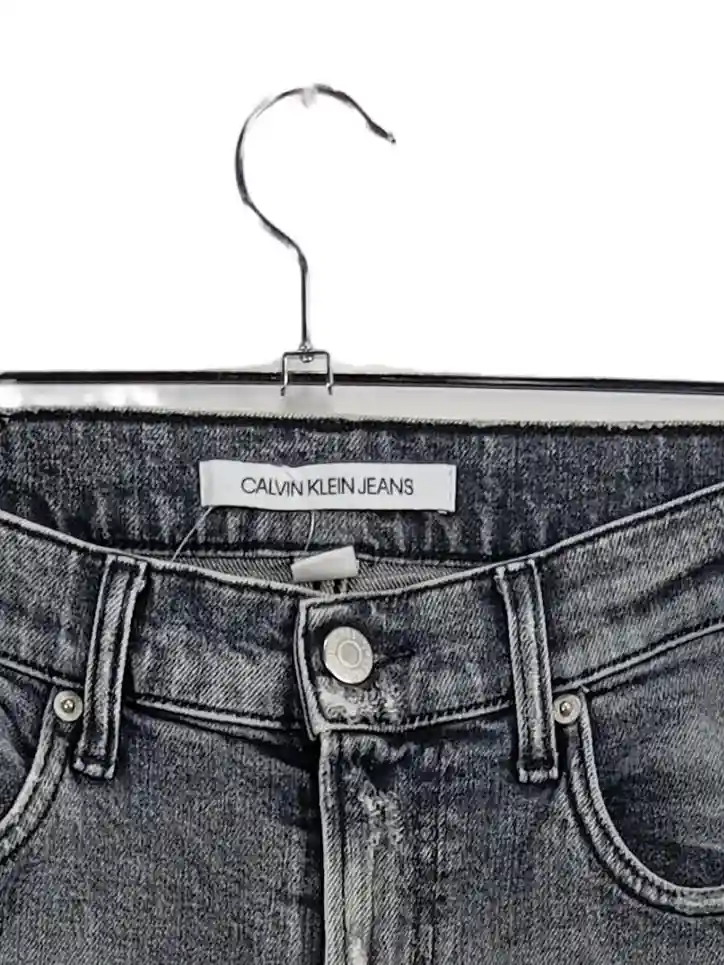 CALVIN KLEIN JEANS Destroyed Jeans Bild 2
