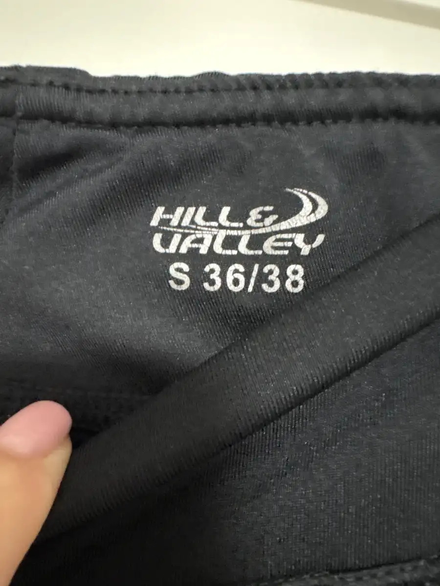 HILL & VALLEY Radhose Bild 2