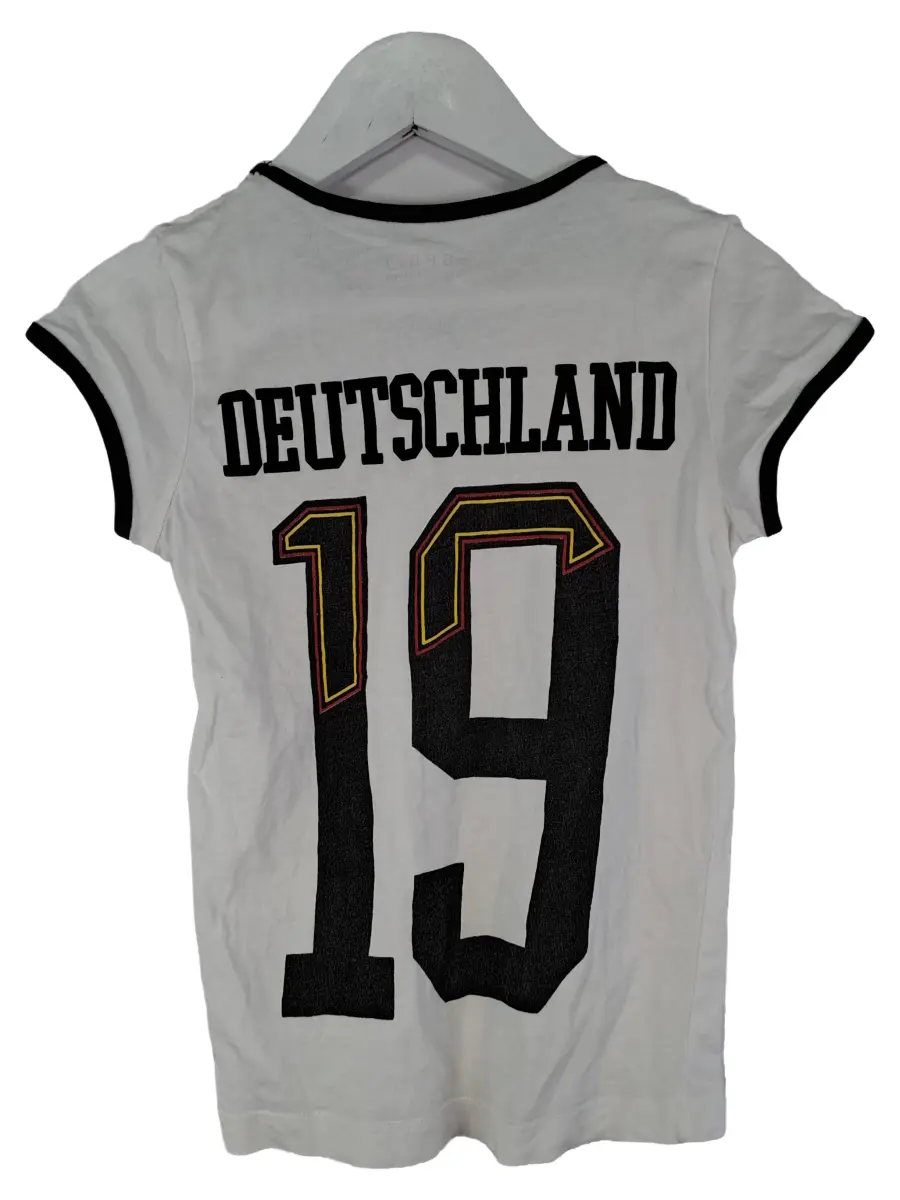 ESPRIT Fanshirt Bild 2