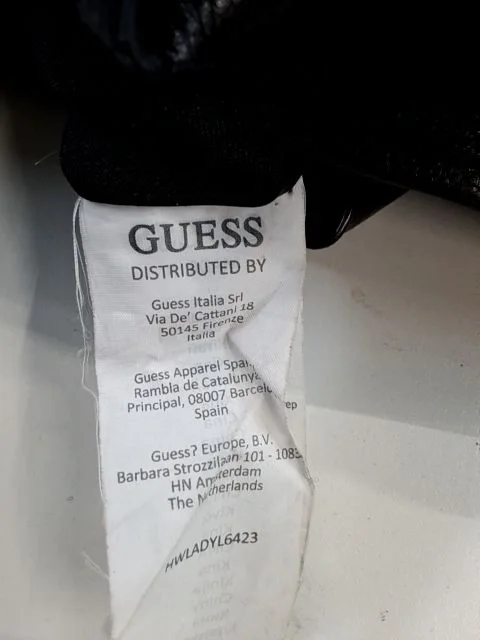 GUESS Shopper Bild 3