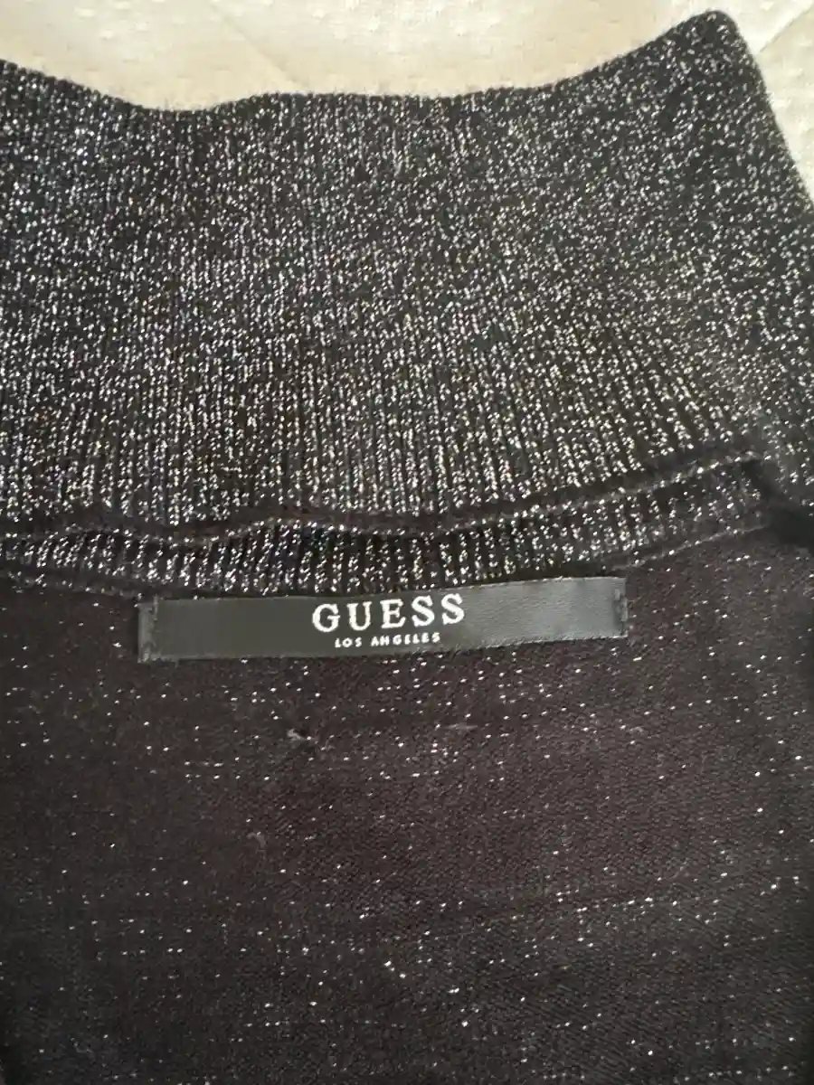 GUESS Pullover Bild 2