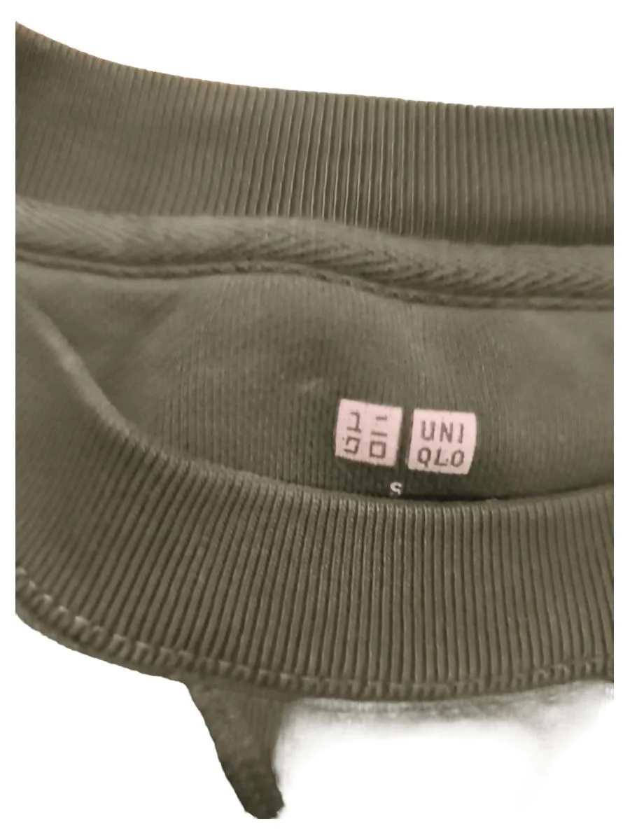 UNIQLO Sweatshirt Bild 2