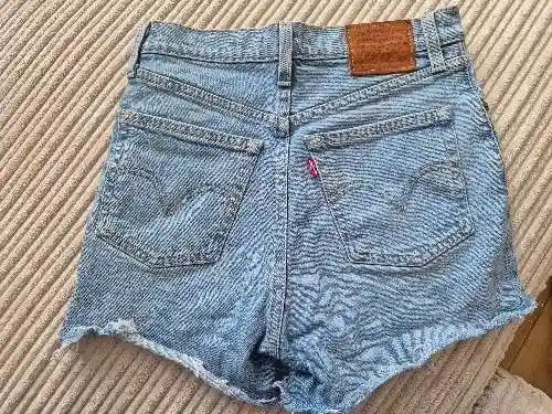 LEVI'S Jeans Shorts Bild 3
