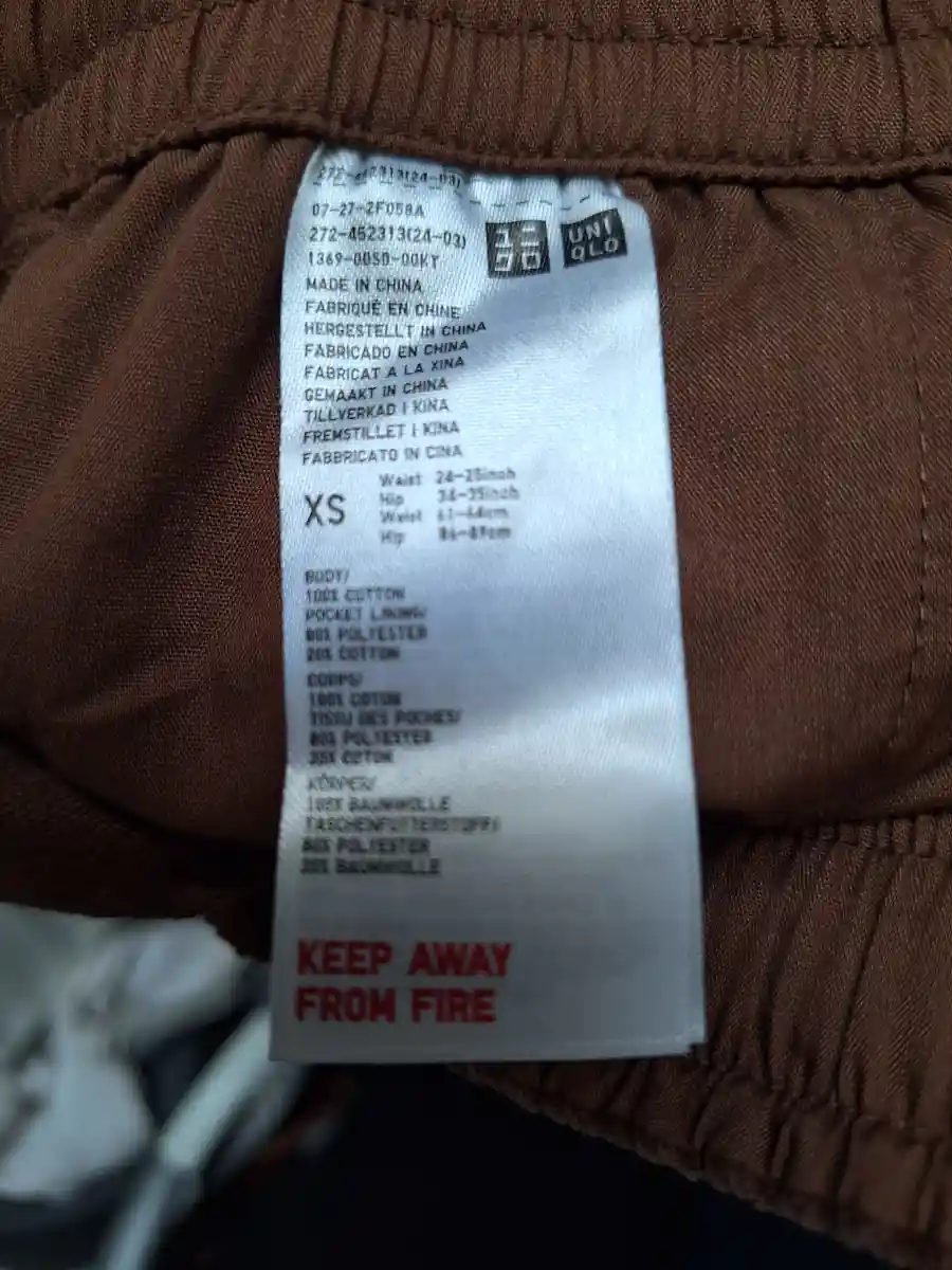 UNIQLO Cordhose Bild 3
