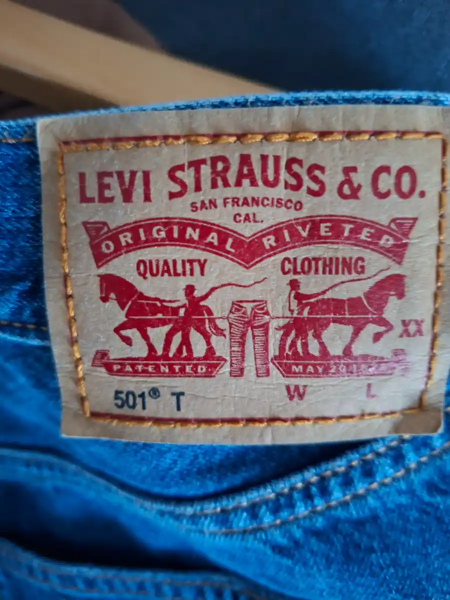 LEVI'S Jeans Tapered Fit Bild 3