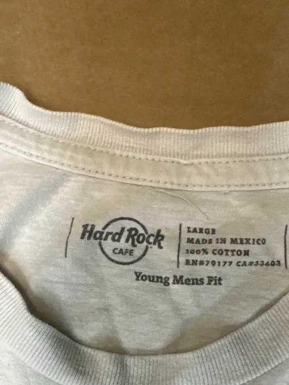 HARD ROCK CAFE Fanshirt Bild 3