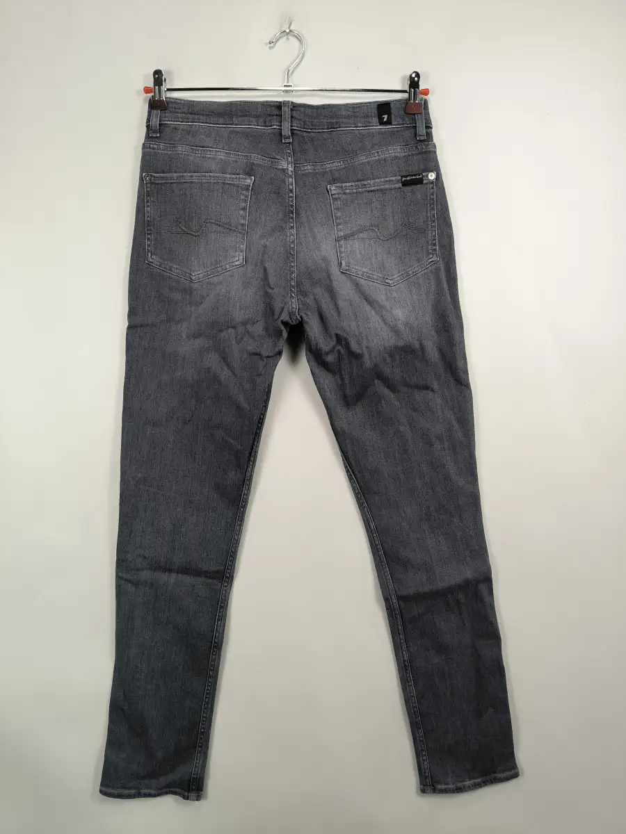 7 FOR ALL MANKIND Jeans Tapered Fit Bild 6