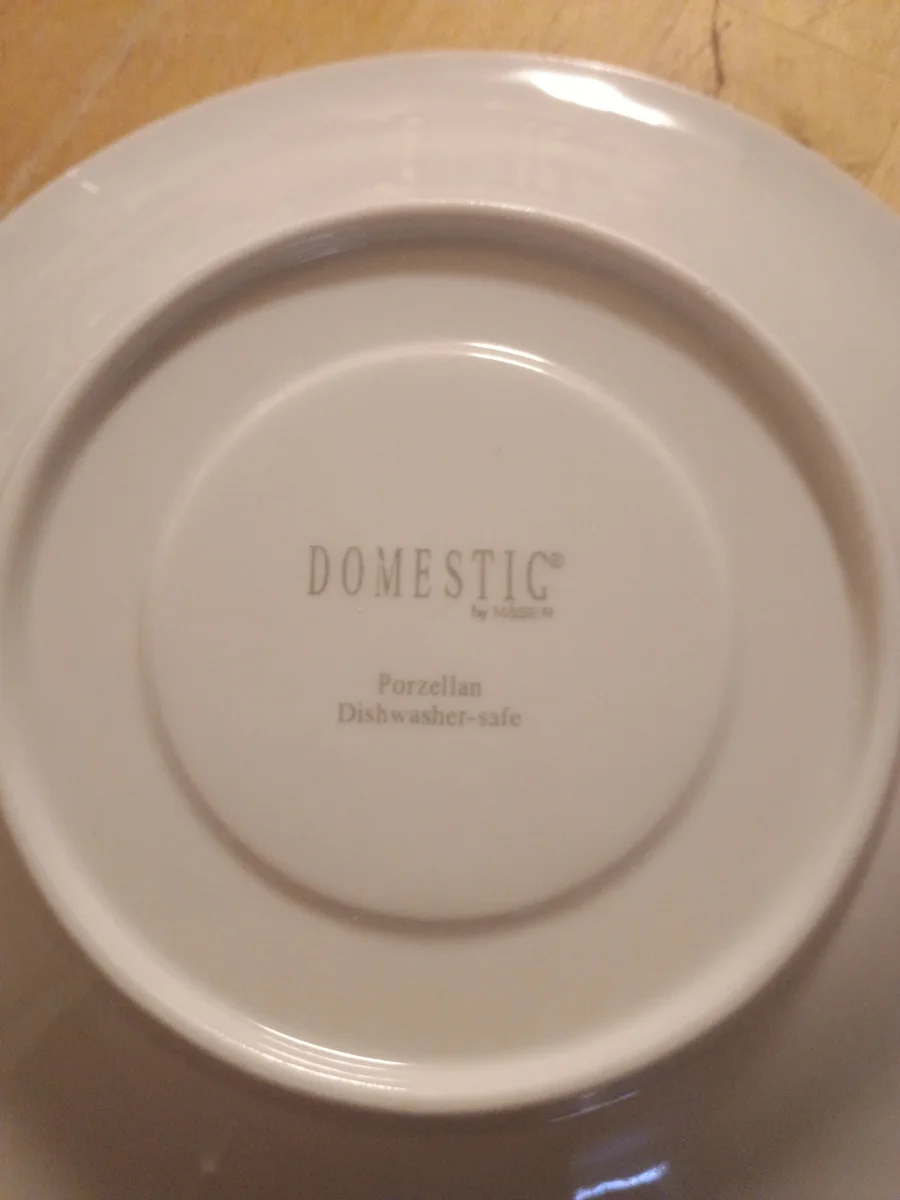 DOMESTIC Sammelgedeck Bild 2