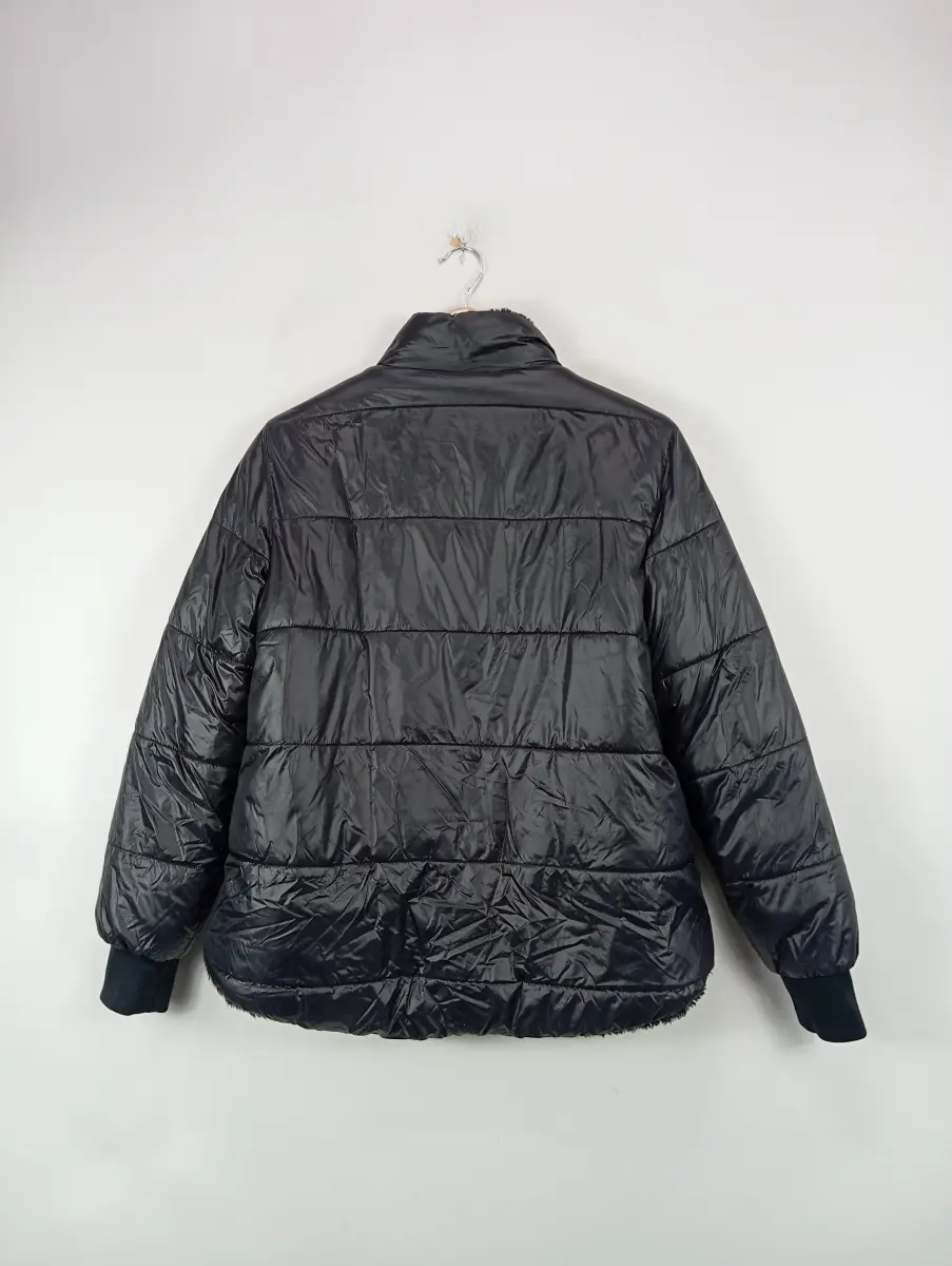 GUESS Steppjacke Bild 2