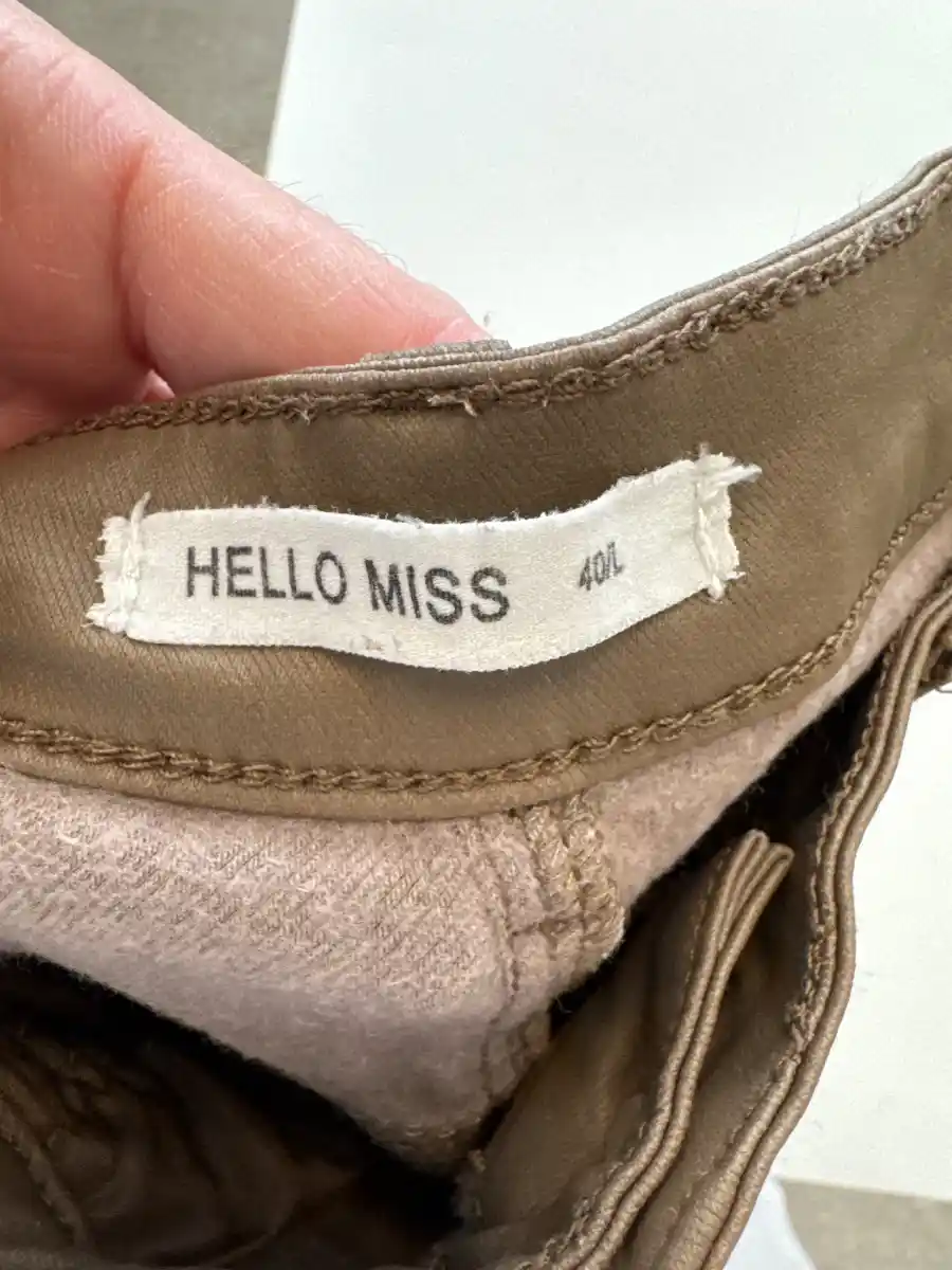 HELLO MISS Lederhose Bild 3