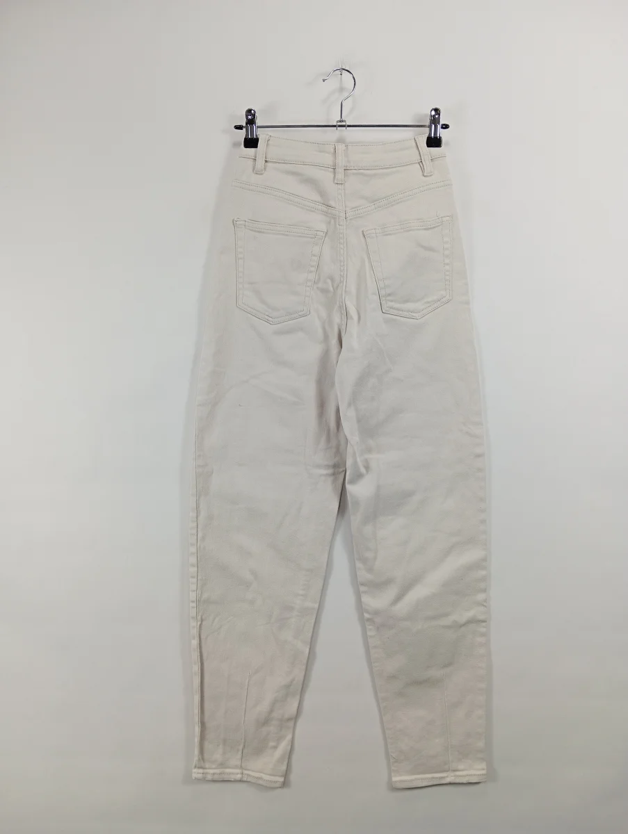 H&M High Waist Jeans Bild 2