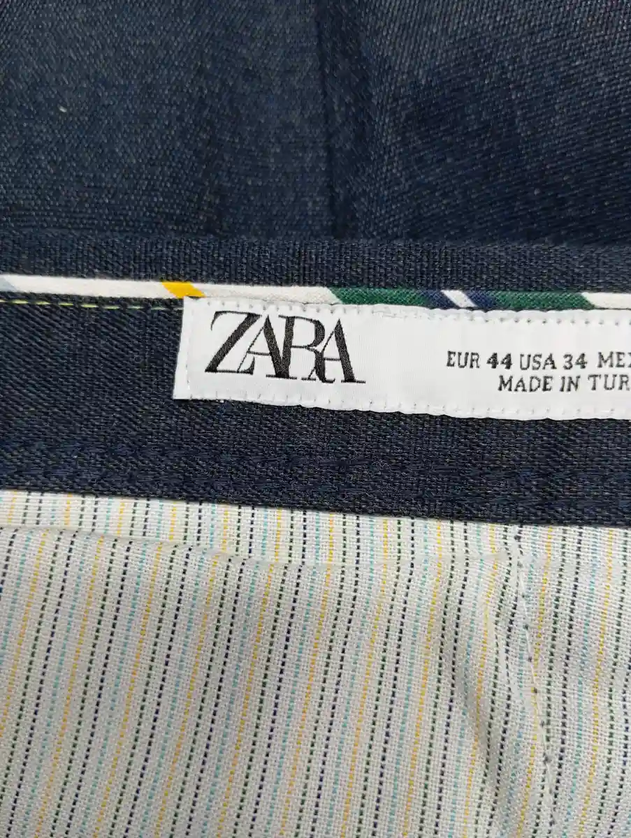 ZARA Jeans Tapered Fit Bild 3