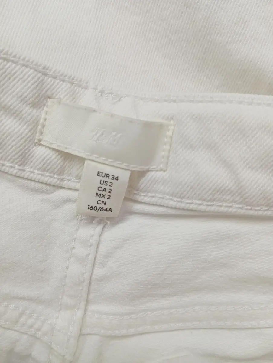 H&M Jeans Straight Leg Bild 3