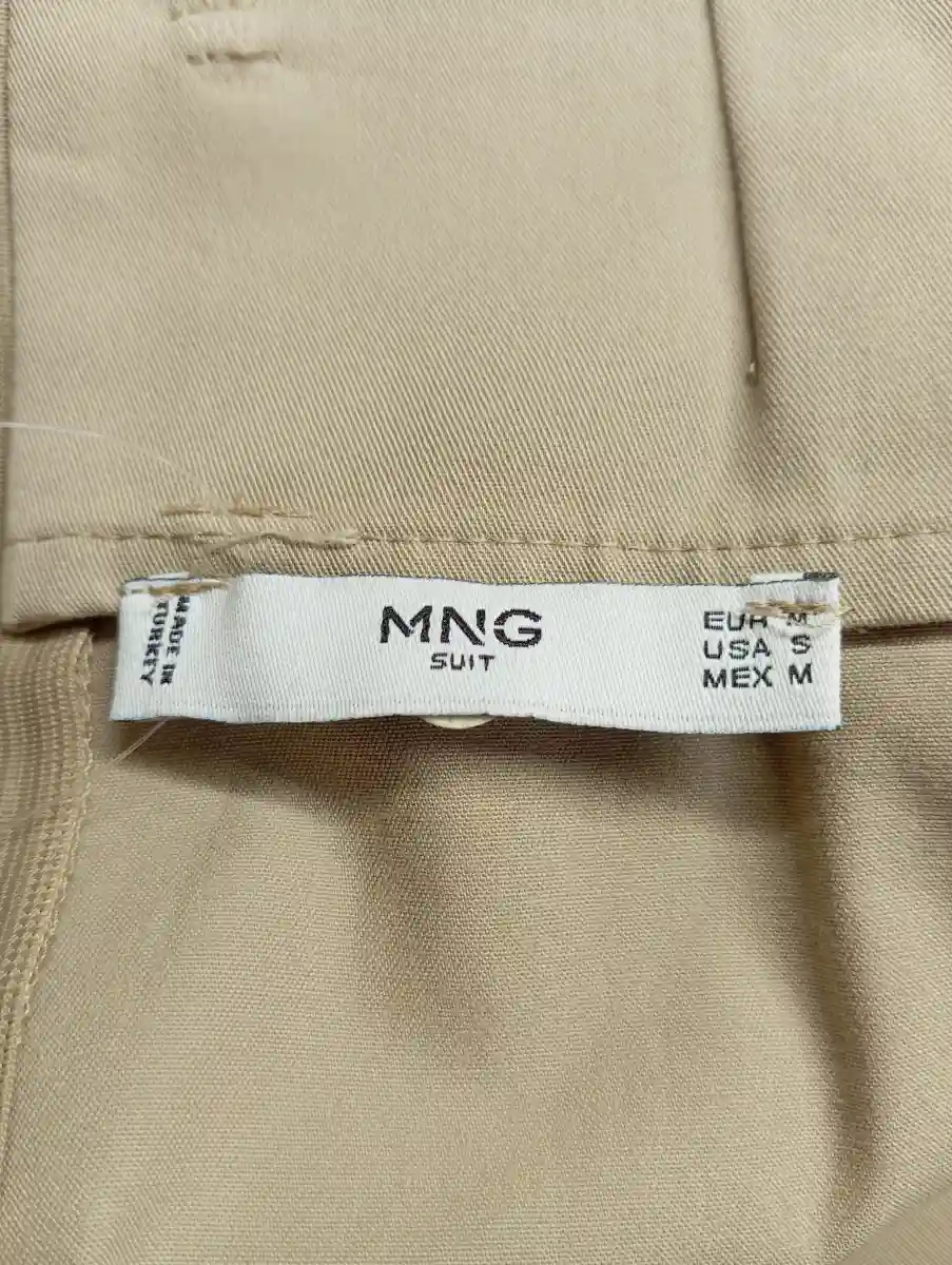 MANGO Shorts Bild 3