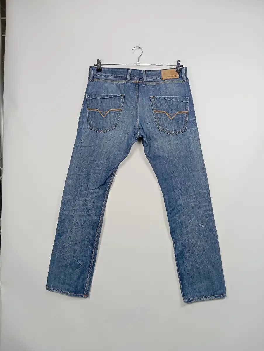 DIESEL Jeans Regular Fit Bild 2