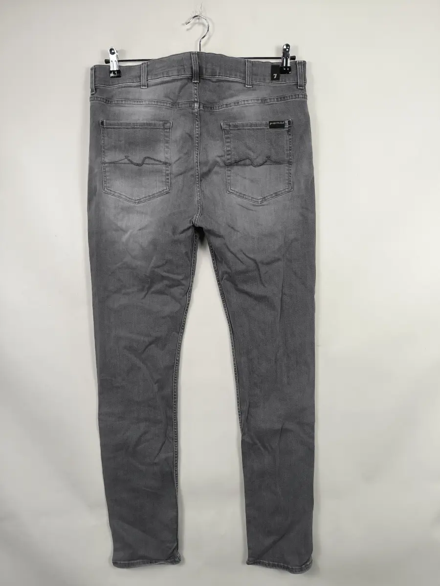 7 FOR ALL MANKIND Jeans Tapered Fit Bild 3