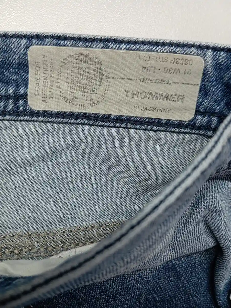 DIESEL Jeans Straight Leg Bild 3