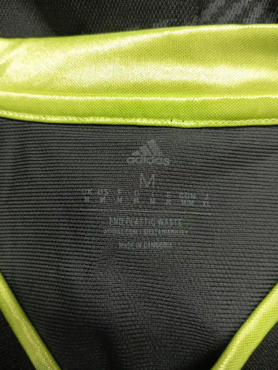 ADIDAS Fußball Trikot Bild 3