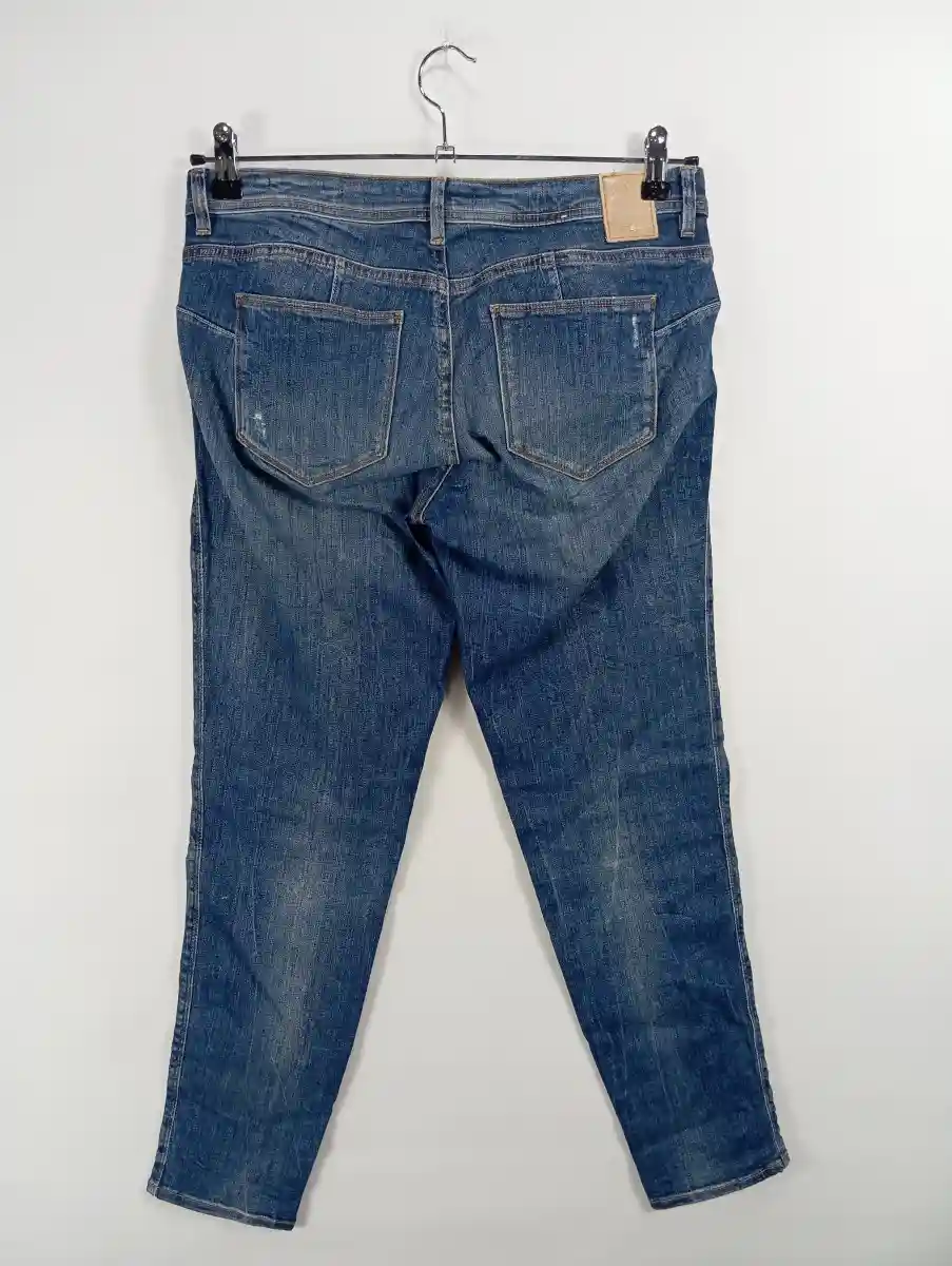 GUESS Destroyed Jeans Bild 2