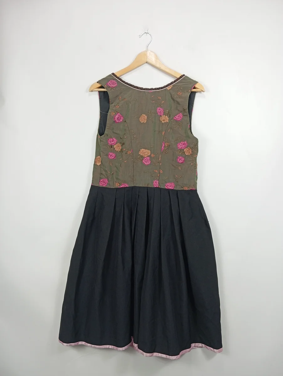 TURI LANDHAUS Dirndl Trachtenkleid Bild 2
